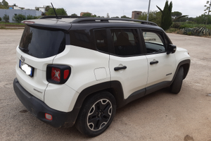Jeep Renegade 1600 benzina GPL 2016 full