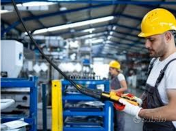 Operaio patentino muletto