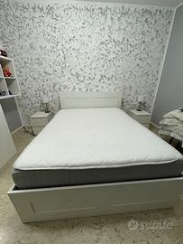 Struttura letto con materasso