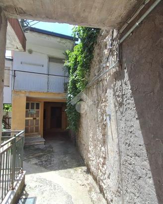 3 LOCALI A GROTTOLELLA