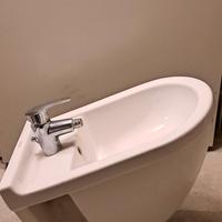 Bidet Duravit con miscelatore Gröne