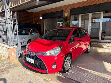 Toyota Yaris 1.0 5 porte Lounge