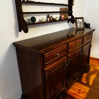 Credenza