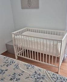 CULLA IKEA con materasso e paracolpi
