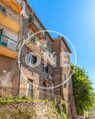 Appartamento di 108 m² con 4 locali a Castel Madam