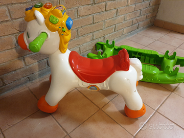 Cavallo dondolo Clementoni