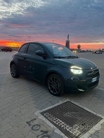 FIAT 500e Action Berlina 23,65 kWh 95cv