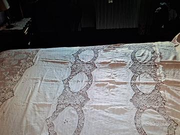 COPERTA E TOVAGLIA DI CANTU' NUOVE