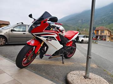 CBR 600F 2011