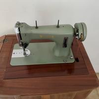 Macchina da cucire vintage