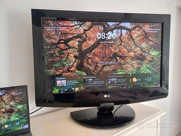 TV LG 32 pollici LCD (Modello 32LB76) + Telecomand