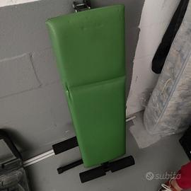 panca per addominali e massaggiatore elettrico 