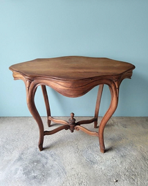 Tavolo Luigi XV in Noce – Fine '800 / Primi '900