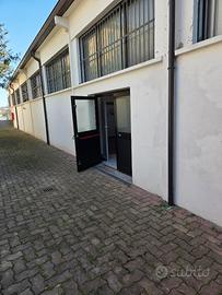 Uffici + piccolo magazzino quartiere madonnina