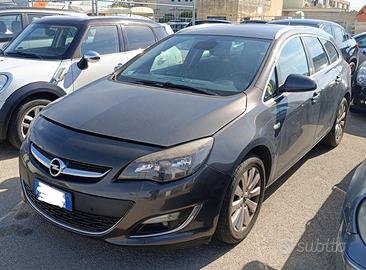 OPEL Astra 1.7 CDTI 130CV Sports Tourer Cosmo