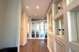 QUADRILOCALE CON BOX AUTO