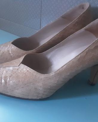 Vintage Scarpe in puro pitone beige