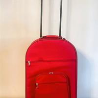 Trolley rosso da viaggio