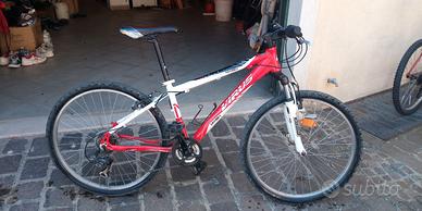 MTB mountainbike 26" telaio alluminio