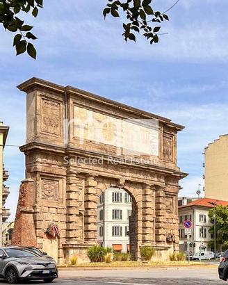 Appartamento di 130 m² con 4 locali e box auto a M