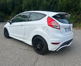 Ford Fiesta 1.6 182 CV 5 porte ST