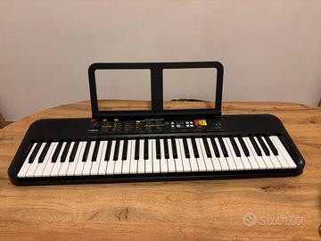 Tastiera Yamaha Digital Keyboard PSR-F52