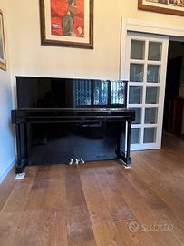 Pianoforte YAMAHA b3 PE