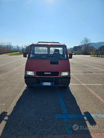 iveco daily carroattrezzi 49.12 