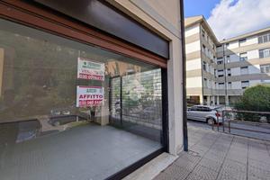 NEGOZIO A GARDONE VAL TROMPIA