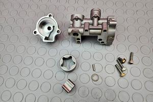 POMPA OLIO SUZUKI GSXR 750 2006 2007 GSX R 600