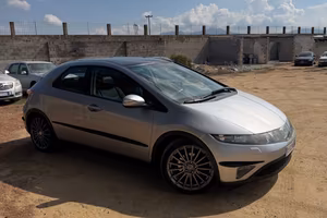 Honda Civic 2.2 i-CTDi 5p. Sport DPF