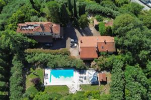 VILLA SINGOLA A SONA