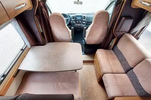 CAMPER SEMINTEGRALE CHALLENGER MODELLO GENESIS 56