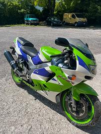 Kawasaki ninja zx-9r 140cv