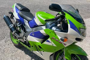 Kawasaki ninja zx-9r 140cv