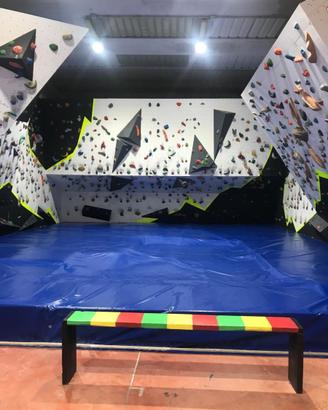 PALESTRA BOULDER PROFESSIONALE
