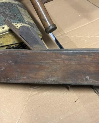 Pialla in legno