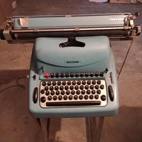 Macchina da scrivere Olivetti Lexikon 80E