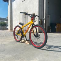 BICI SE BIKE SAVAGE FLYER 27.5