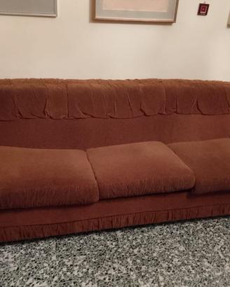 Divano letto 3 posti e due poltrone anni '70
