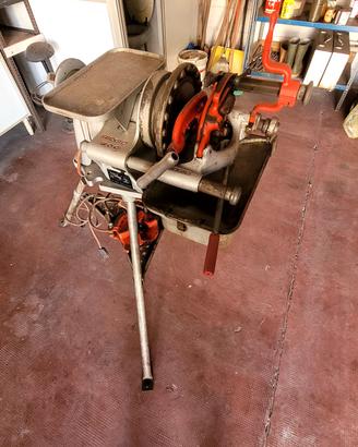 RIDGID A300 filiera elettrica con supporto