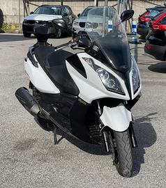 Kymco downtown 300i