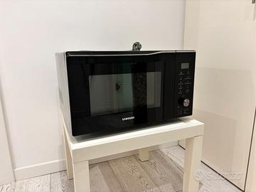 Microonde Samsung Combinato - Modello MC32K7085K