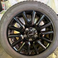 Cerchi mini originali con gomme invernali