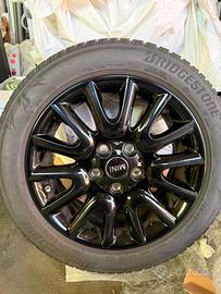 Cerchi mini originali con gomme invernali