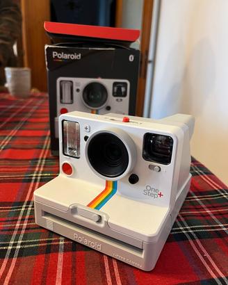Polaroid OneStep+