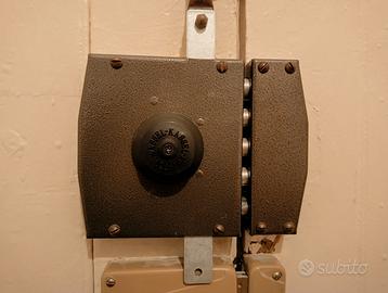 Serratura portoncino 5 cilindri - primavera 2022