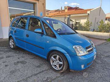 Opel Meriva 1.7 CDTI 101CV Cosmo (gancio traino!)