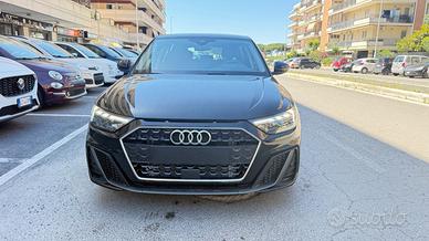 Audi A1 SPB 30 TFSI S tronic line edition LED NAVI
