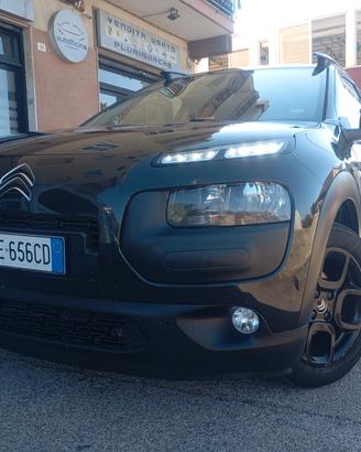 Citroen C4 Cactus PureTech 82 Shine full optional